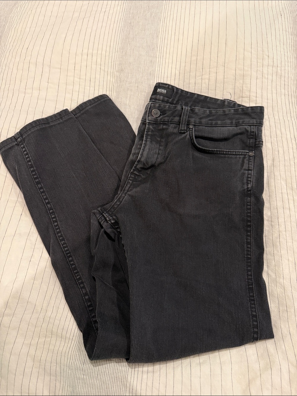 BOSS Men's Black Stretch Straight Jeans